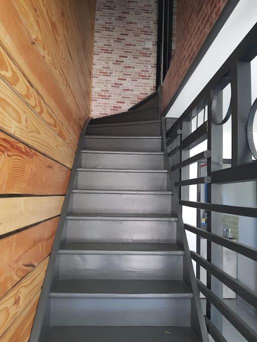 Petite Maison Type Loft En Plein Bourg D'Ambazac Exterior foto